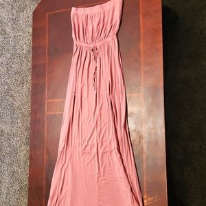 Sleeveless coral dress